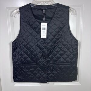 NWT Eileen Fisher Snap Front V-Neck Quilted Vest Women’s XS Black